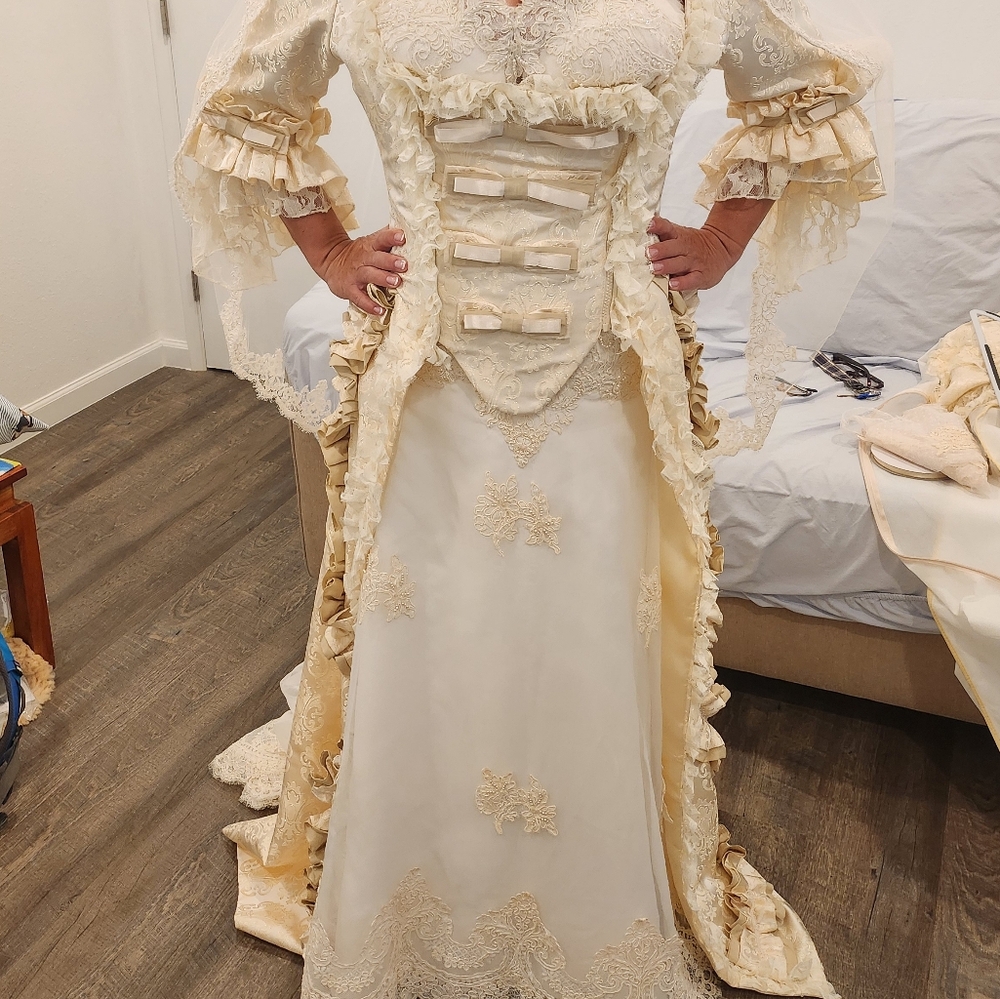 Burleska Marie Antoinette Costume Medieval Victorian lolita Wedding dress - Picture 9 of 16